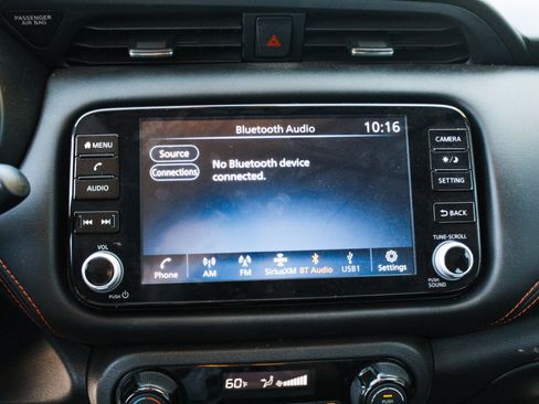 Used 2023 Nissan Kicks SR FWD image 14