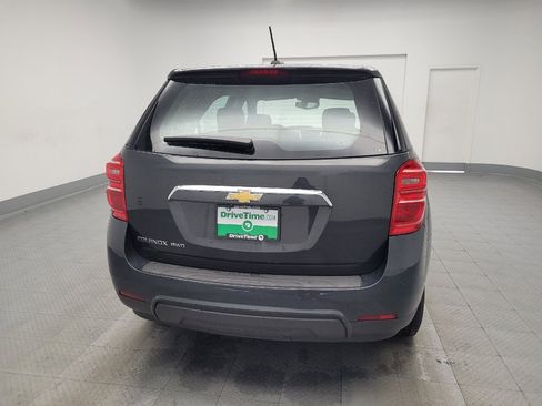 Used 2017 Chevrolet Equinox LS image 7