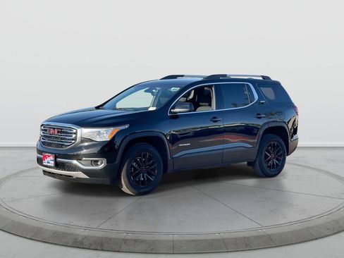 Used 2019 GMC Acadia SLE w/ Driver Alert Package I FWD image 4
