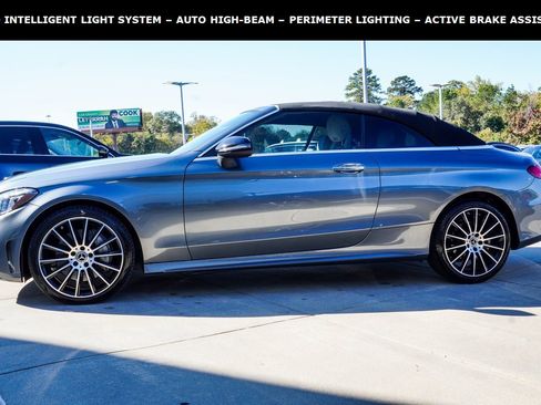 Used 2022 Mercedes-Benz C 300 4MATIC Cabriolet image 2