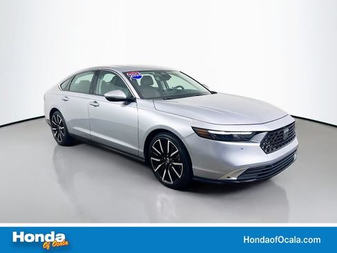 Used 2024 Honda Accord Touring image 1