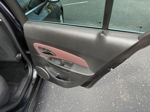 Used 2012 Chevrolet Cruze LT w/ RS Package image 16