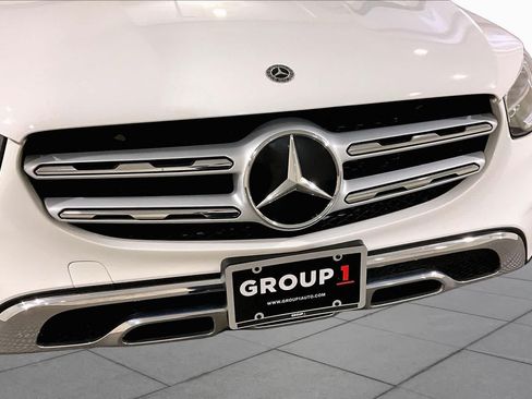 Used 2020 Mercedes-Benz GLC 300 4MATIC image 31