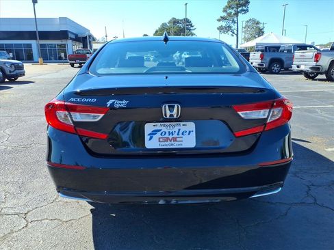 Used 2020 Honda Accord EX-L image 4