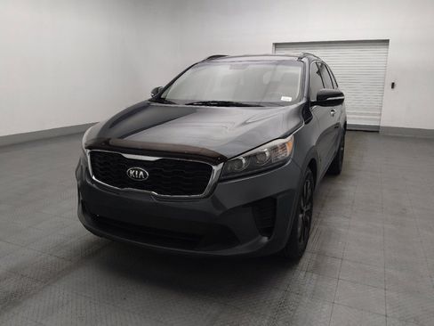 Used 2019 Kia Sorento S FWD image 15