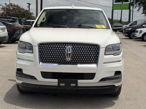 Used 2023 Lincoln Navigator L Reserve AWD/4WD image 8