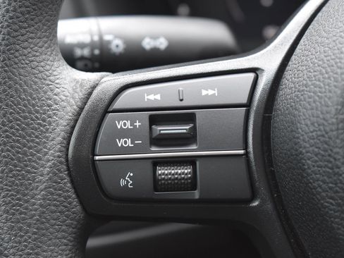 Used 2024 Honda Accord EX image 6