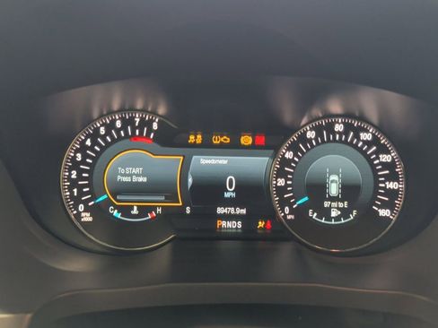 Used 2018 Ford Explorer Platinum image 20