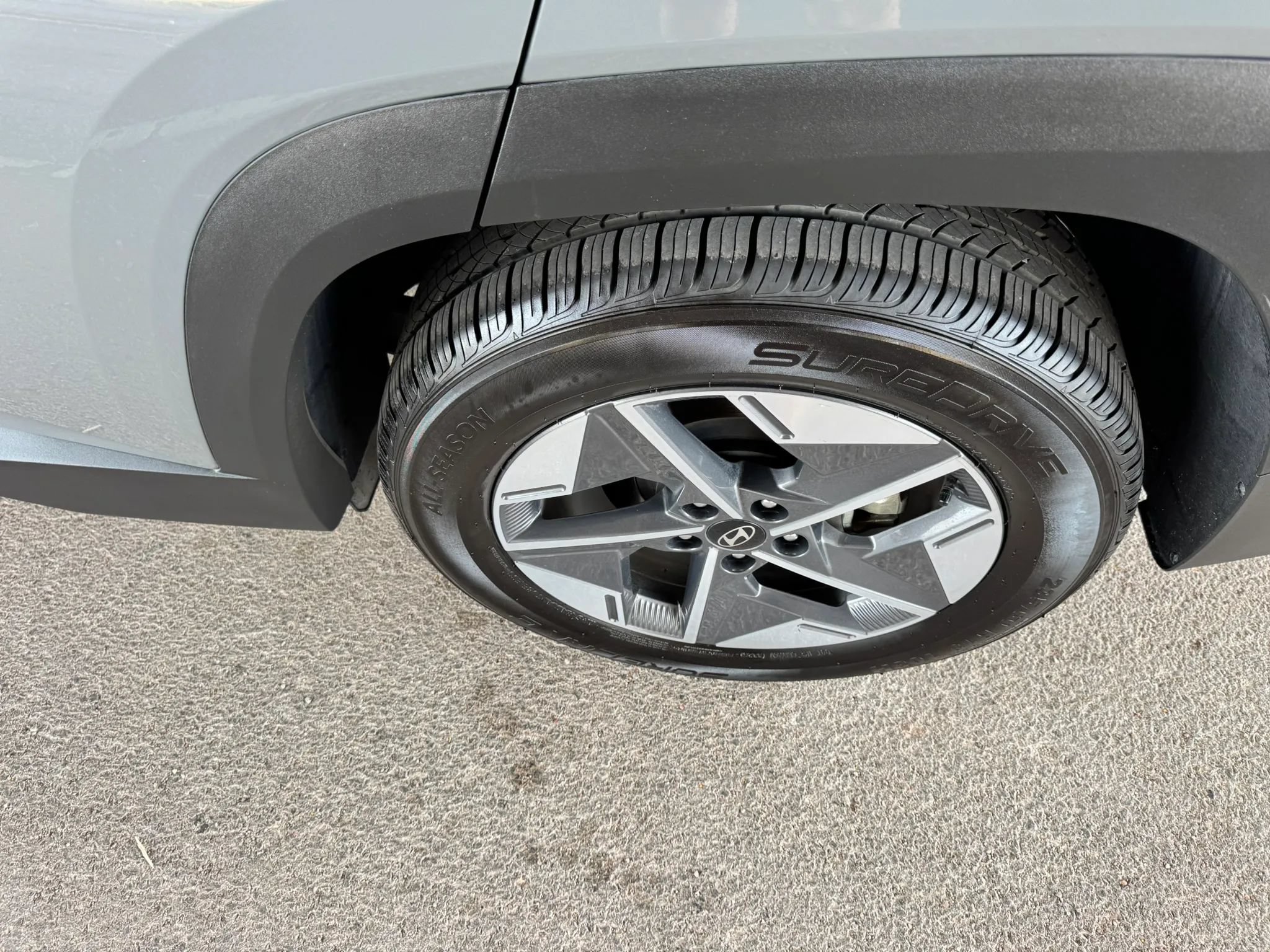 Used 2025 Hyundai Tucson SEL FWD image 28