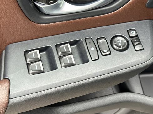 Certified 2025 Honda Pilot Elite image 16