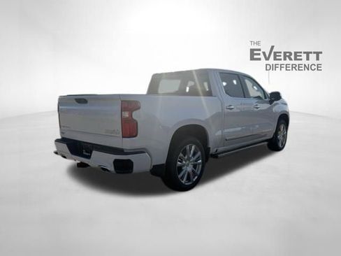 New 2026 Chevrolet Silverado 1500 High Country AWD/4WD image 7