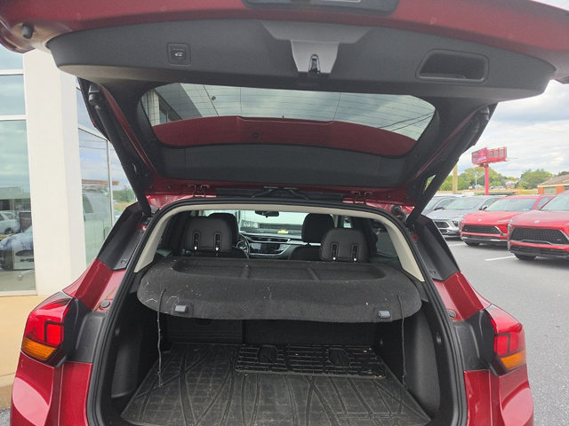 Used 2021 Buick Encore GX Select w/ Advanced Technology Package AWD/4WD image 7