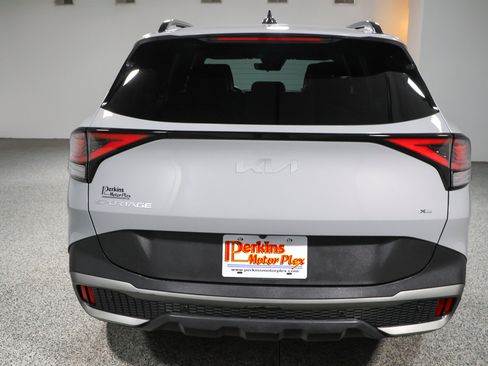 Used 2023 Kia Sportage X-Line AWD/4WD image 8