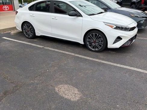 Used 2024 Kia Forte GT FWD image 2