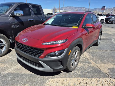 Used 2023 Hyundai Kona SEL w/ Cargo Package image 12