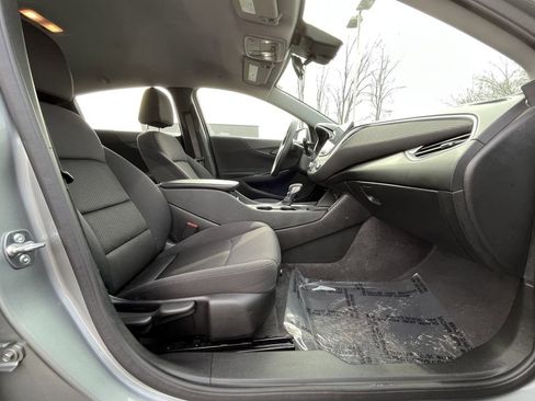Certified 2025 Chevrolet Malibu LT image 22