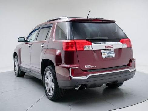 Used 2017 GMC Terrain SLT image 3