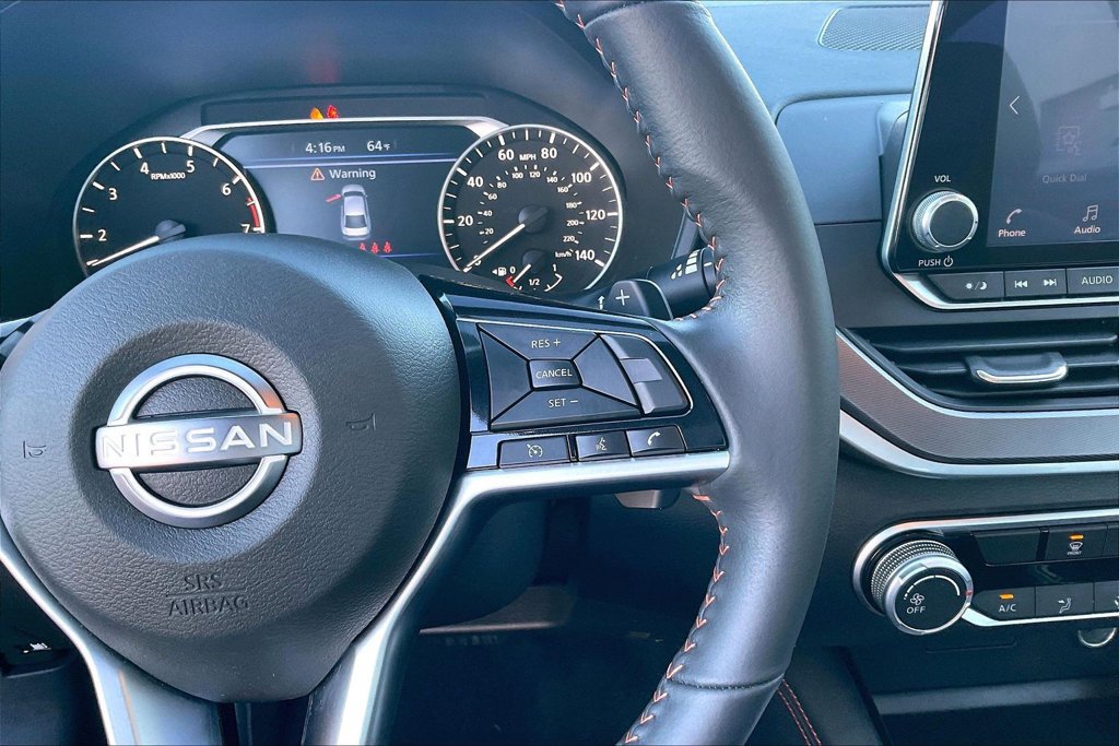 Used 2023 Nissan Altima 2.5 SR AWD/4WD image 13