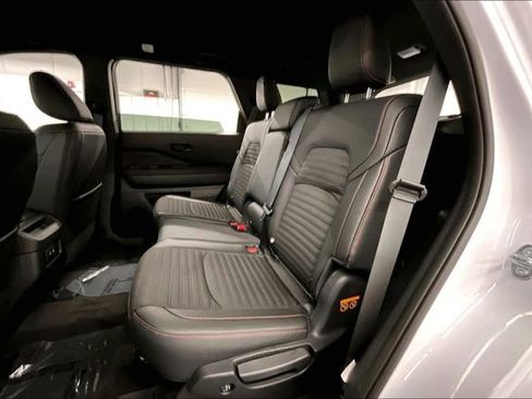 New 2026 Nissan Pathfinder Rock Creek AWD/4WD image 11