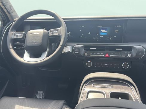 New 2026 Hyundai Palisade Limited FWD image 10