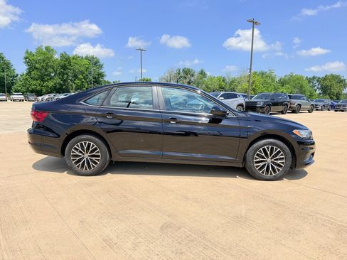 Used 2021 Volkswagen Jetta S FWD image 4
