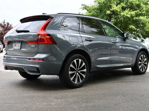 Certified 2024 Volvo XC60 B5 Plus w/ Climate Package AWD/4WD image 7