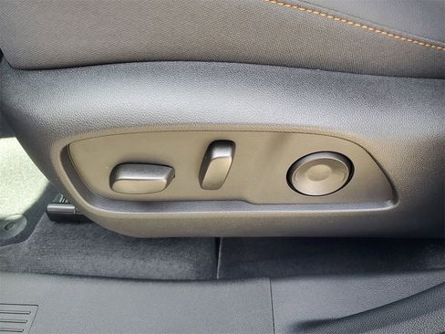 New 2026 Chevrolet Equinox ACTIV w/ Convenience Package III image 20