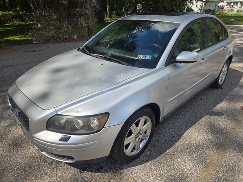 Used 2006 Volvo S40 2.4i FWD image 3