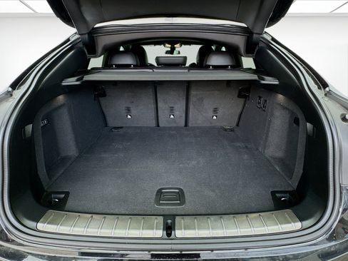 Used 2021 BMW X4 xDrive30i w/ Premium Package image 18