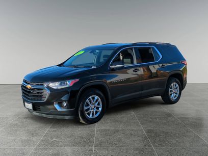 Used 2021 Chevrolet Traverse LT