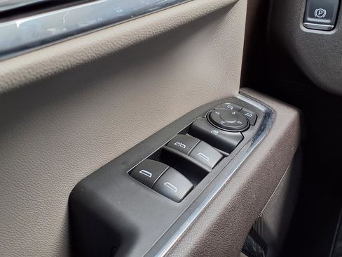 Used 2026 Chevrolet Silverado 1500 RST w/ RST Select Package RWD image 10