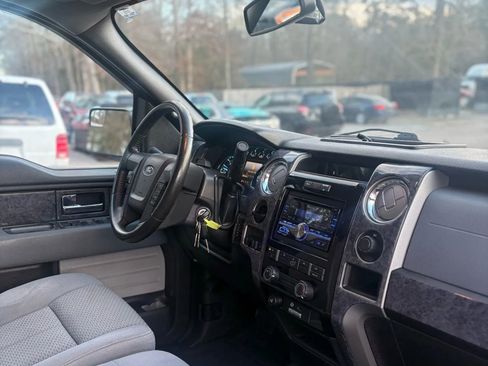 Used 2012 Ford F150 XLT w/ XLT Chrome Pkg image 19