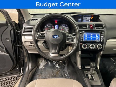 Used 2016 Subaru Forester 2.5i Limited image 17