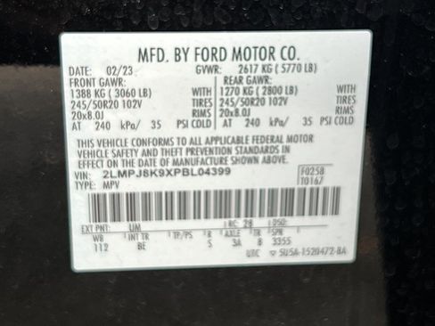 Certified 2023 Lincoln Nautilus Reserve image 28