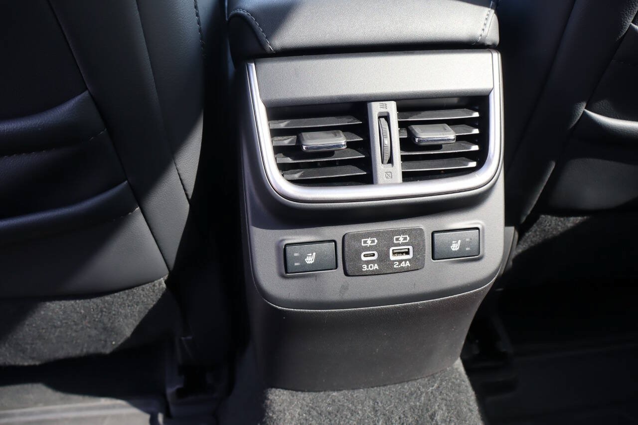 Used 2023 Subaru Outback Touring XT AWD/4WD image 14