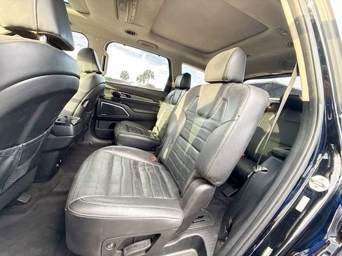 Used 2023 Kia Telluride SX Prestige image 27