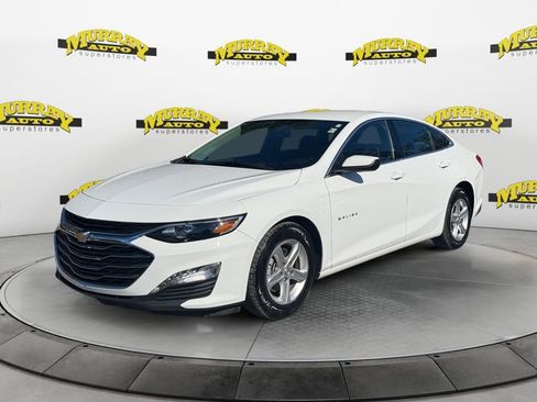 Used 2024 Chevrolet Malibu LT image 1