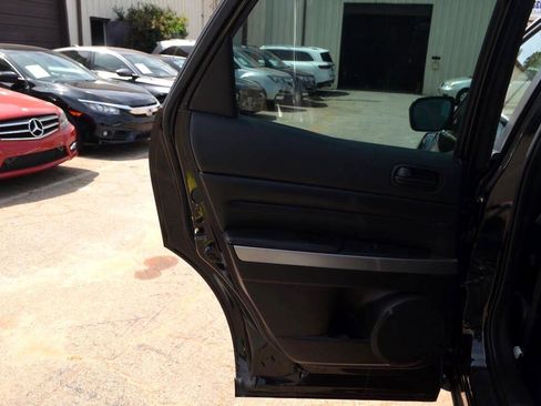 Used 2010 MAZDA CX-7 s Touring w/ Technology Pkg image 17