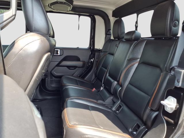 Used 2021 Jeep Gladiator Mojave w/ Cold Weather Group AWD/4WD image 18