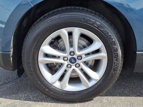 Used 2019 Ford Edge SEL w/ Equipment Group 201A image 10