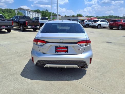 Used 2021 Toyota Corolla SE image 4