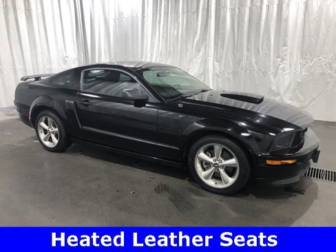 Used 2007 Ford Mustang GT Premium image 2