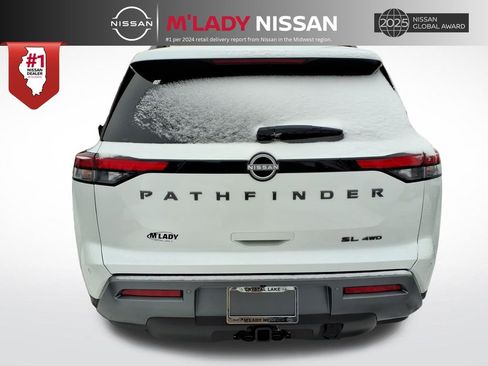 New 2026 Nissan Pathfinder SL image 6