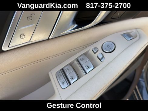 Used 2019 BMW X7 xDrive40i w/ Premium Package AWD/4WD image 17