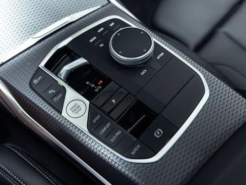 Certified 2025 BMW 330i xDrive Sedan w/ Premium Package image 23