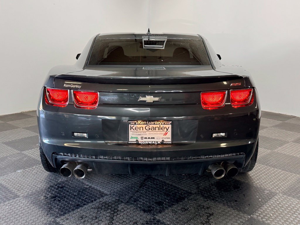 Used 2013 Chevrolet Camaro SS w/ RS Package RWD image 10