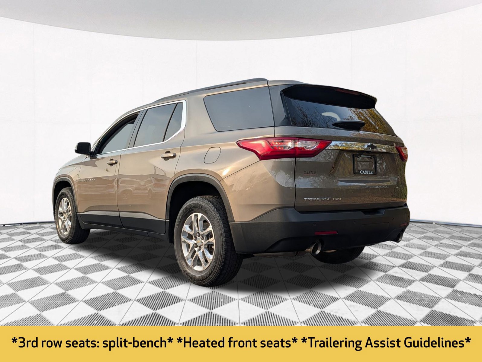 Used 2020 Chevrolet Traverse LT w/ Driver Confidence II Package AWD/4WD image 14