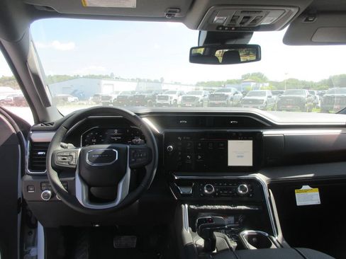 New 2026 GMC Sierra 1500 Denali AWD/4WD image 18