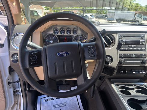 Used 2012 Ford F250 XLT w/ XLT Premium Pkg image 21