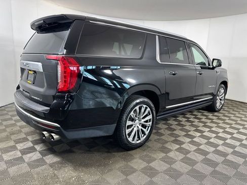 Used 2021 GMC Yukon XL Denali w/ Denali Ultimate Package AWD/4WD image 3